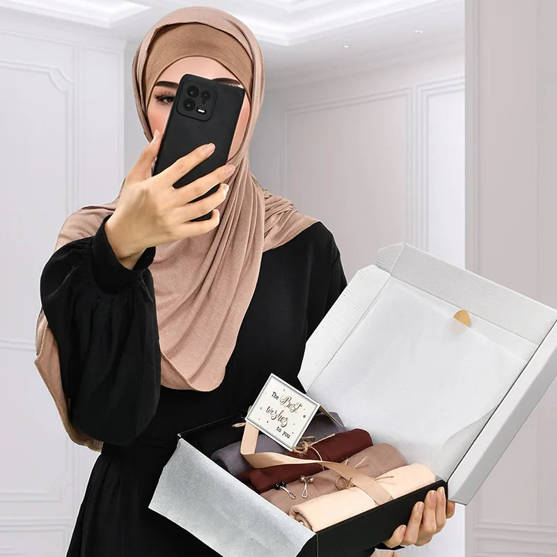 🌙 Noor Haven Luxe Hijab Gift Set – Elegant & Soft Chiffon Cotton Scarves